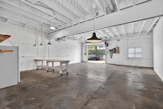 2900 Denby Avenue Ave, Los Angeles, CA à louer Photo intérieure– Image 1 sur 21