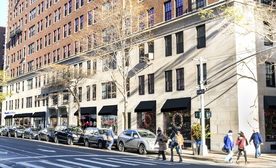 1311-1329 Lexington Ave, New York, NY à louer - Photo de l’immeuble – Image 1 sur 1