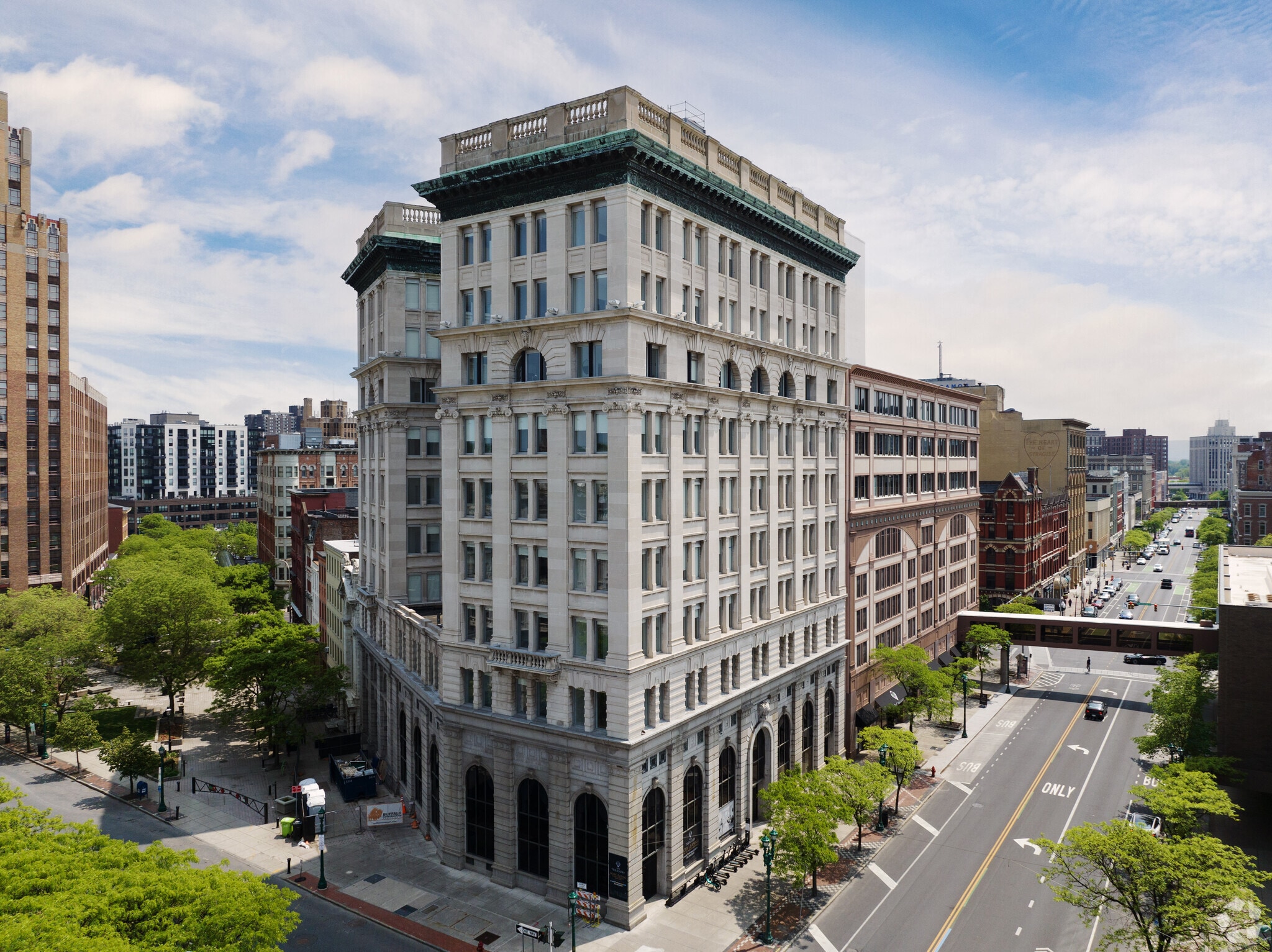 101 S Salina St, Syracuse, NY à louer Photo de l’immeuble– Image 1 sur 58