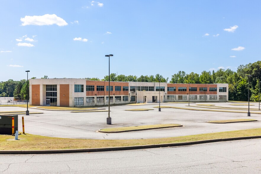 2800 Grays Creek Dr portefeuille de 2 biens à vendre sur LoopNet.fr - Photo de l’immeuble – Image 3 sur 23