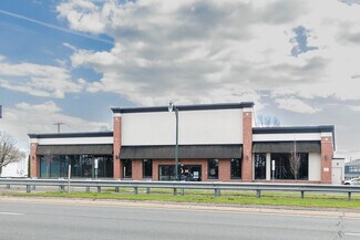 Plus de détails pour 831-839 Sunrise Hwy, Lynbrook, NY - Local commercial à louer