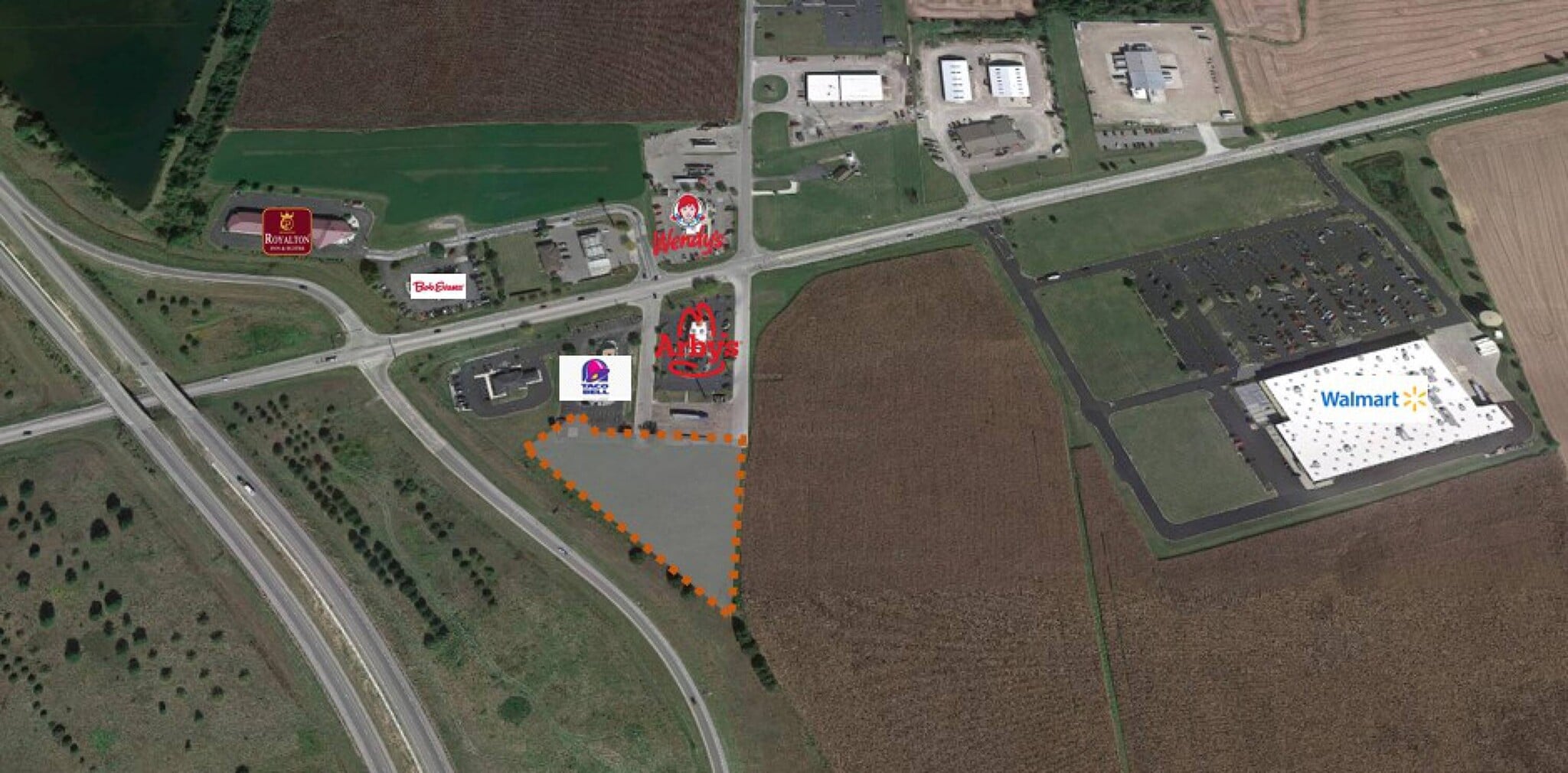 E Wyandot Ave, Upper Sandusky, OH à vendre Photo principale– Image 1 sur 7