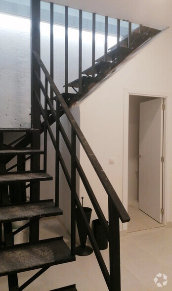 View Photo