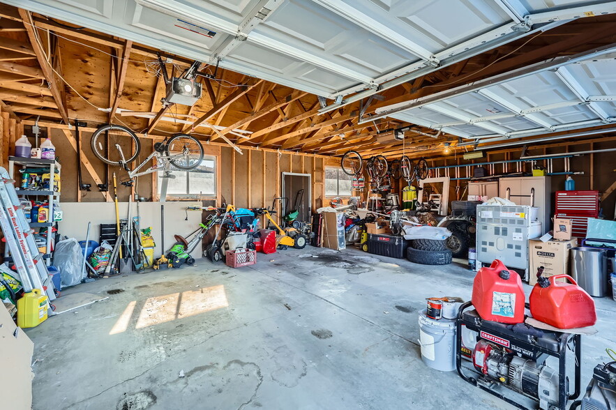 9 Lansing St, Aurora, CO à vendre - Photo de l’immeuble – Image 3 sur 24
