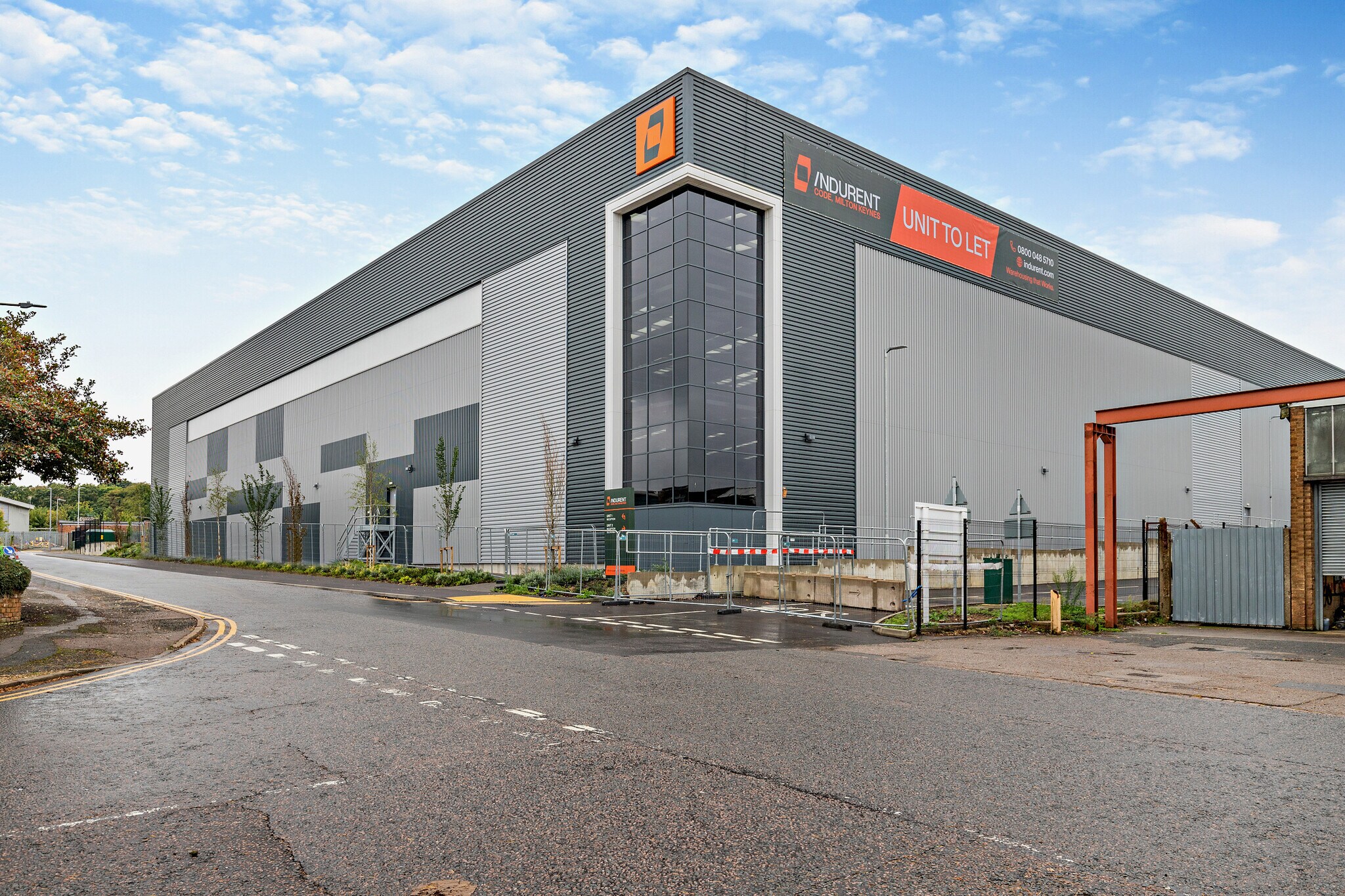 M21 Third Av, Milton Keynes à louer Photo principale– Image 1 sur 15