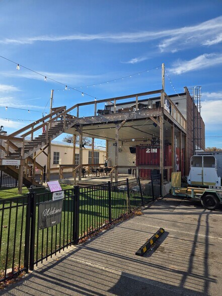 1 N Lowry St, Smyrna, TN à vendre - Photo de l’immeuble – Image 2 sur 15