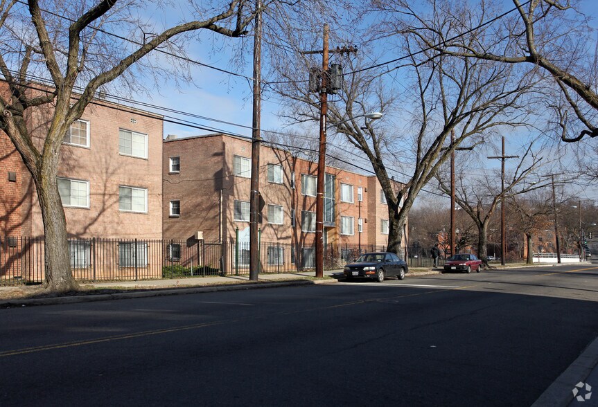118-120 Atlantic St SE, Washington, DC à vendre - Photo de l’immeuble – Image 2 sur 4
