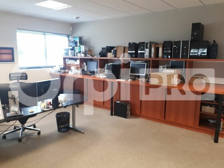 Bureau dans Compiègne à louer - Photo intérieure – Image 3 sur 7