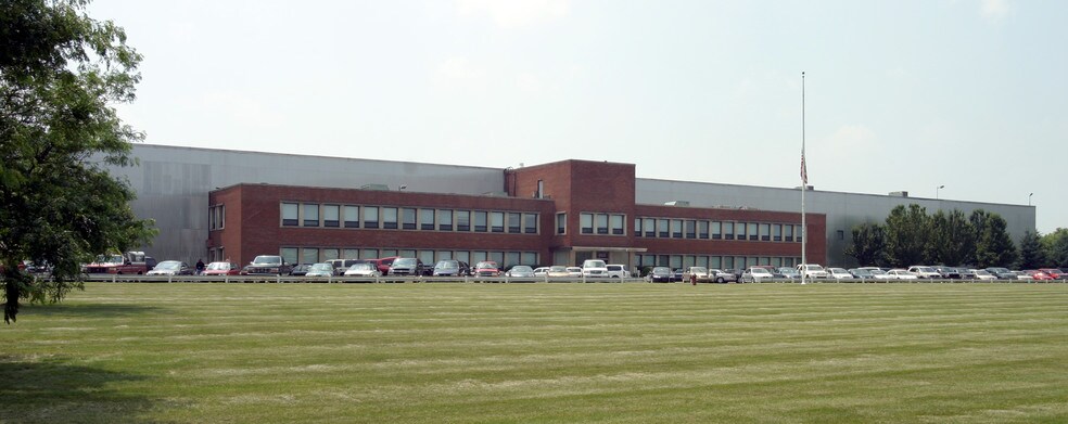 465 Railroad Ave, Camp Hill, PA à louer - Photo de l’immeuble – Image 3 sur 5