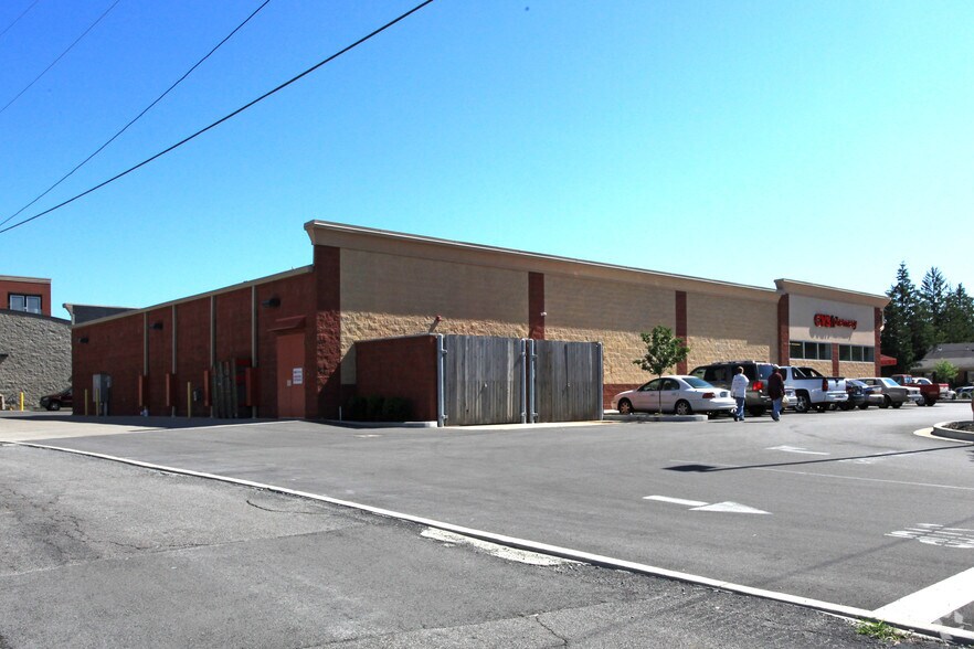 201 W Martin Luther King Blvd, Danville, KY à vendre - Photo de l’immeuble – Image 3 sur 3