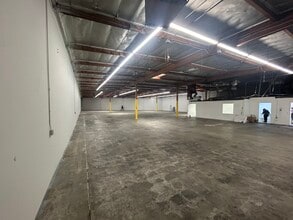 20460 Yellow Brick Rd, City of Industry, CA à louer Photo intérieure– Image 2 sur 6