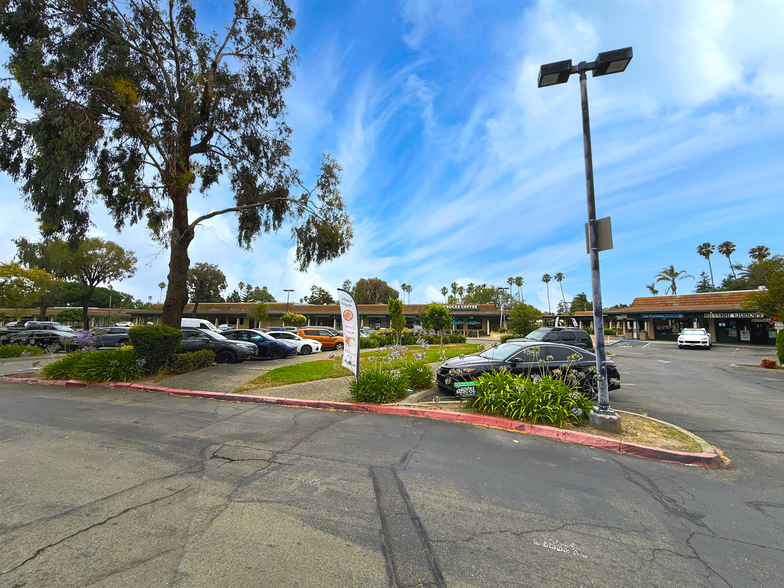 39933-40983 Mission Blvd, Fremont, CA à louer - Photo de l’immeuble – Image 3 sur 6