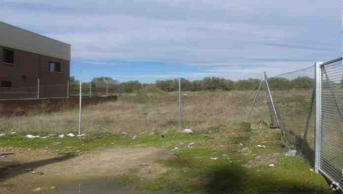 Terrain dans Griñón, Madrid à vendre - Photo de l’immeuble – Image 3 sur 4
