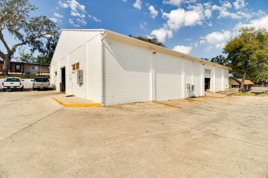103 Highland St, Orange City, FL à vendre - Photo de l’immeuble – Image 2 sur 27