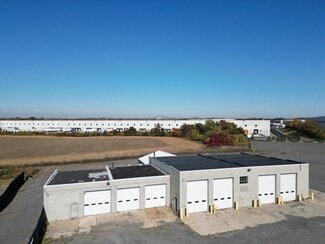 Plus de détails pour 511 Neck Rd, Burlington, NJ - Industriel/Logistique à louer