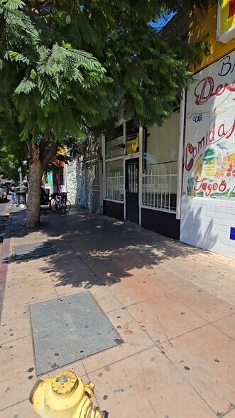 2327 E 1st St, Los Angeles, CA à louer - Vidéo sur l’annonce professionnelle – Image 2 sur 22