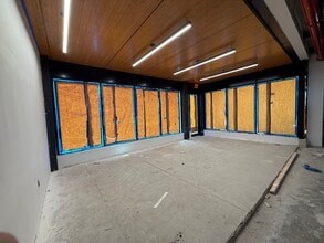 931 Carroll St, Brooklyn, NY à louer Photo intérieure– Image 2 sur 5