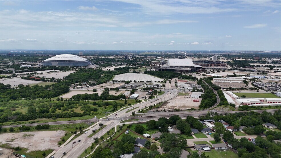 1800 E Abram St, Arlington, TX à vendre - Photo de l’immeuble – Image 3 sur 3