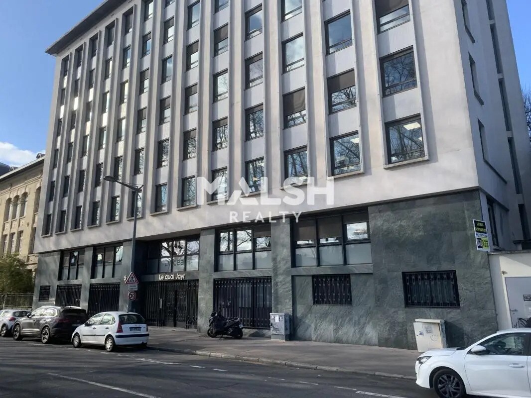 Bureau dans Lyon à louer Photo de l’immeuble– Image 1 sur 13