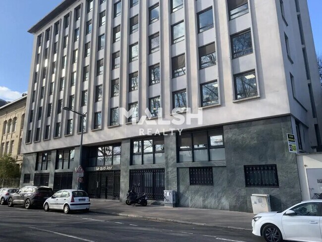 Plus de détails pour Bureau à vendre