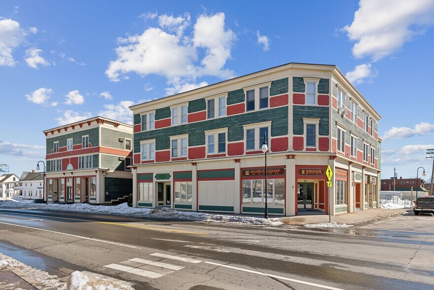 13-17 Washington St, Sanford, ME à vendre - Photo principale – Image 1 sur 36