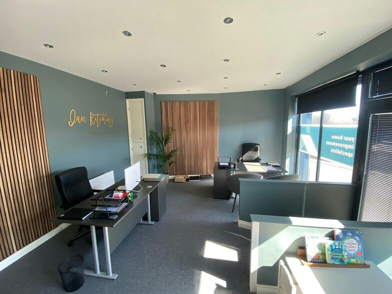 75 Stephenson Rd, Newcastle Upon Tyne à louer - Photo de l’immeuble – Image 3 sur 4