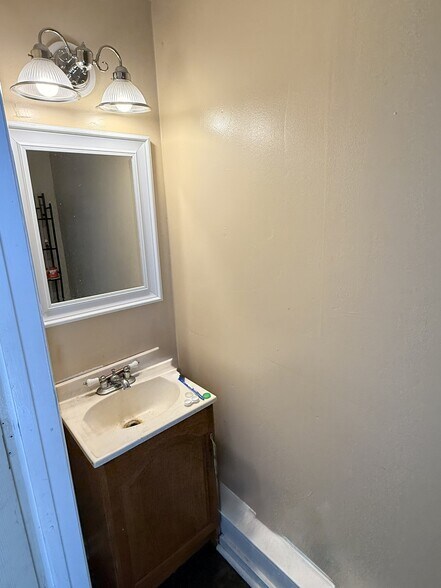 66 Pine St, Mount Holly, NJ à vendre - Photo de l’immeuble – Image 3 sur 22