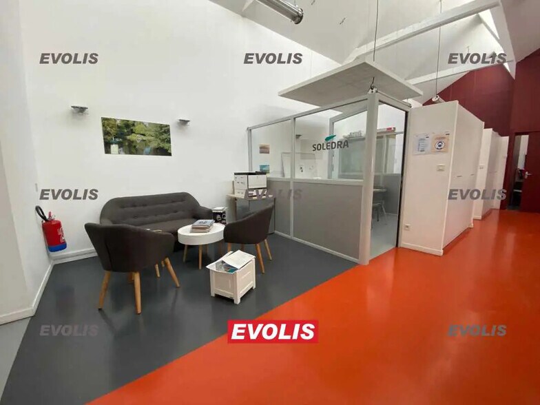 Bureau dans Amiens à louer - Photo de l’immeuble – Image 1 sur 6