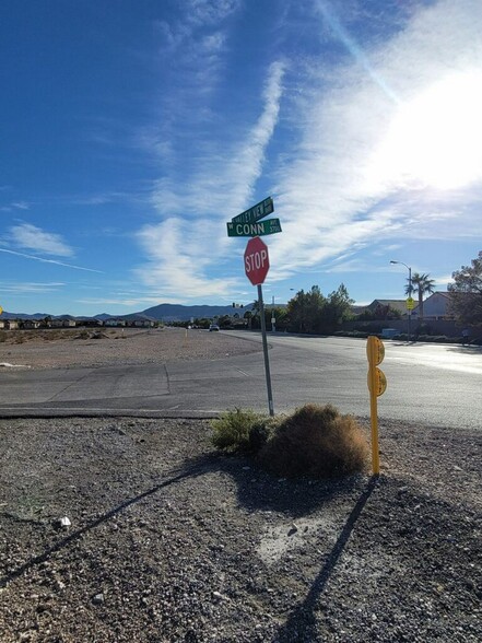 10560 S Valley View Blvd, Las Vegas, NV à vendre - Photo de l’immeuble – Image 2 sur 3
