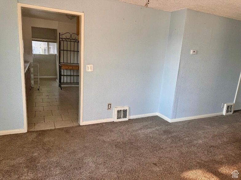 154 E Harris St, Ogden, UT à vendre - Photo de l’immeuble – Image 3 sur 6