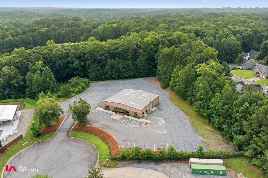 210 Holt Rd, Acworth, GA à louer - Photo de l’immeuble – Image 3 sur 19
