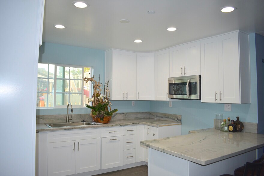 605 W 47th St, Los Angeles, CA à vendre - Photo de l’immeuble – Image 3 sur 15