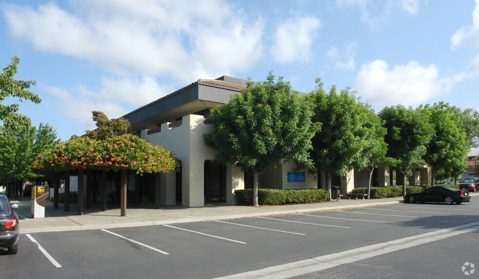 175 Bernal Rd, San Jose, CA à louer - Photo de l’immeuble – Image 3 sur 10