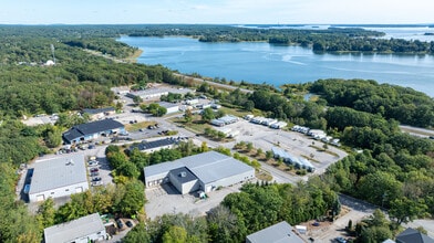 340 Presumpscot St, Portland, ME à louer Photo intérieure– Image 2 sur 17