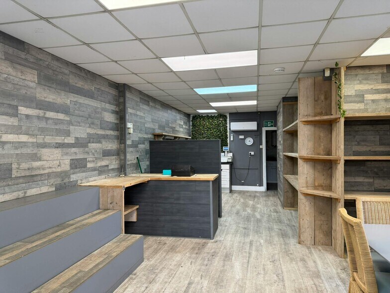 9-9A St Peters Rd, Reading à louer - Photo de l’immeuble – Image 2 sur 2
