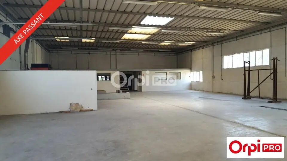 Local d’activités dans Romans-sur-Isère à louer - Photo intérieure – Image 1 sur 4