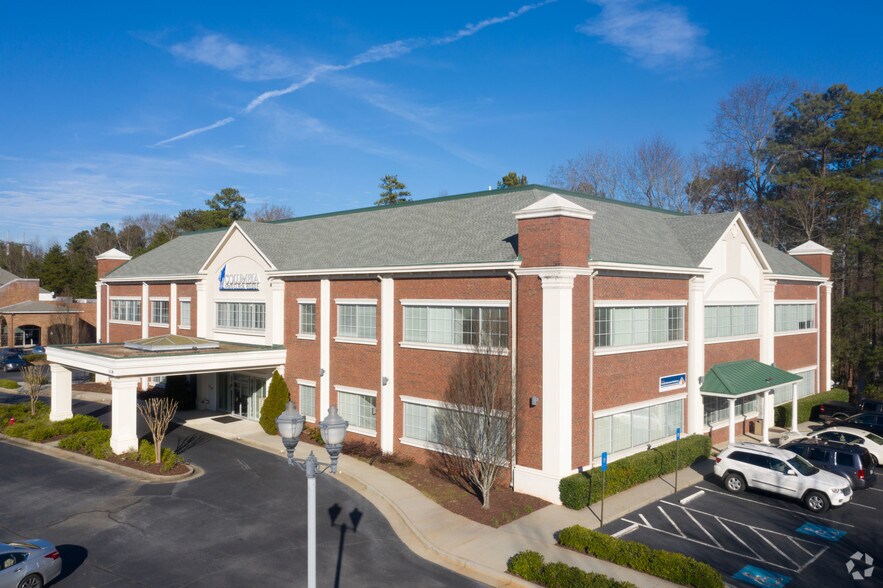 11138 State Bridge Rd, Alpharetta, GA à louer - Photo principale – Image 1 sur 7
