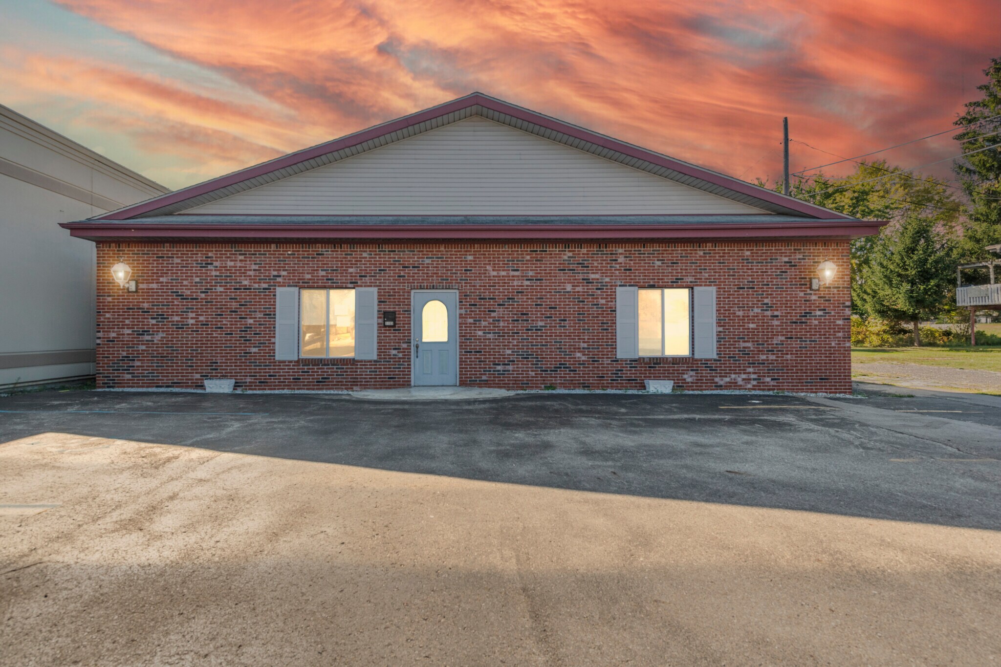 3103 Lapeer Rd, Port Huron, MI à vendre Photo principale– Image 1 sur 33