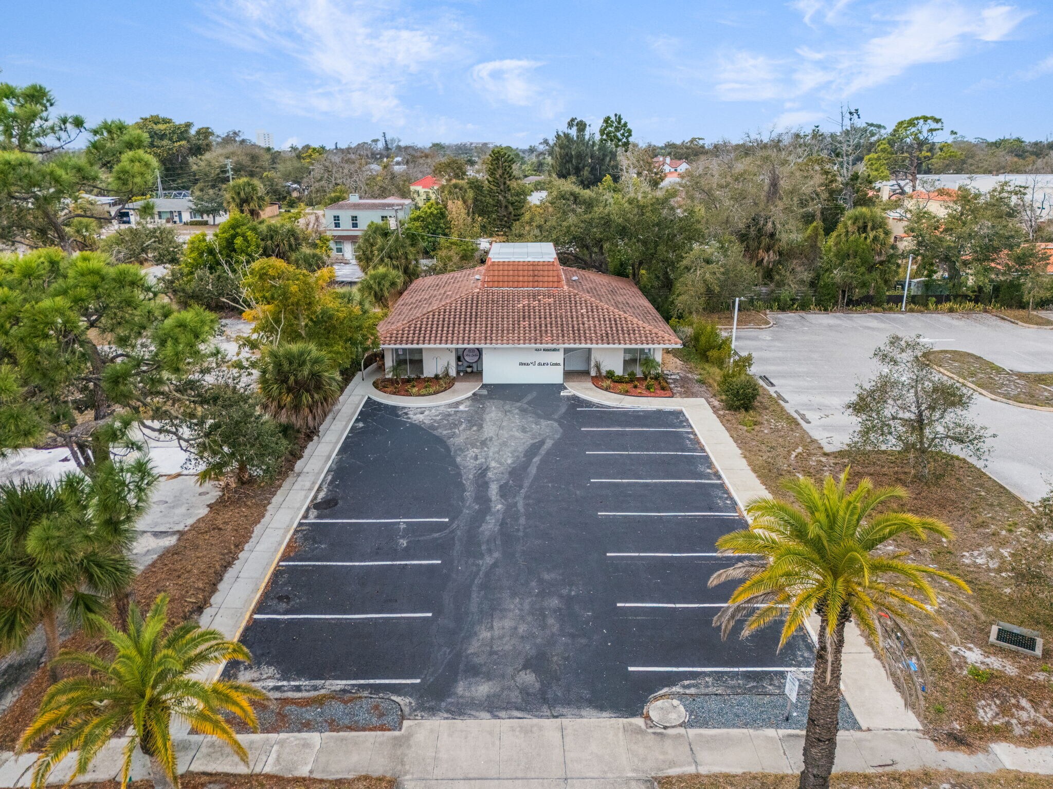 540 Nokomis Ave S, Venice, FL à louer Photo principale– Image 1 sur 19