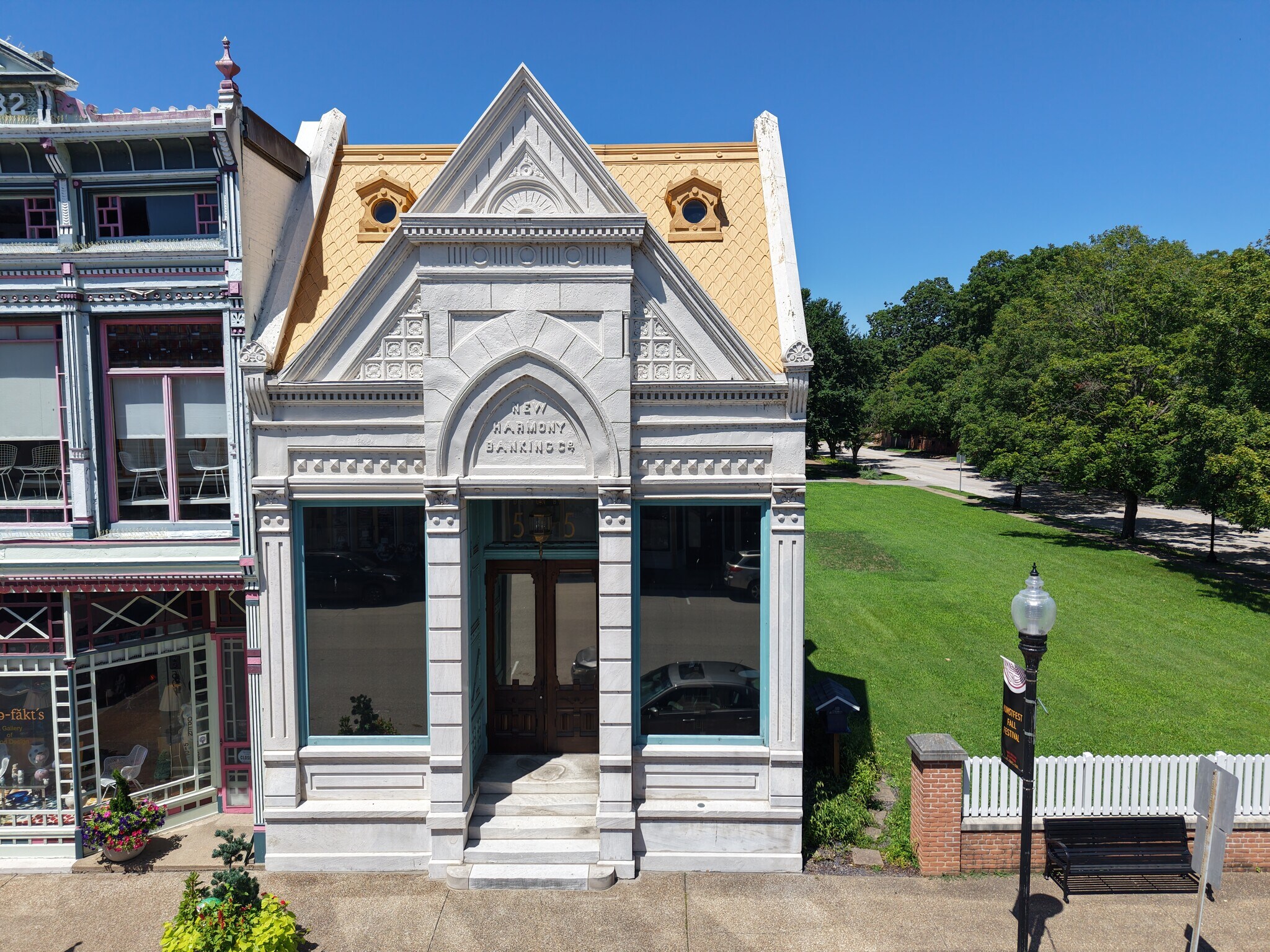 505 Main St, New Harmony, IN à vendre Photo principale– Image 1 sur 11