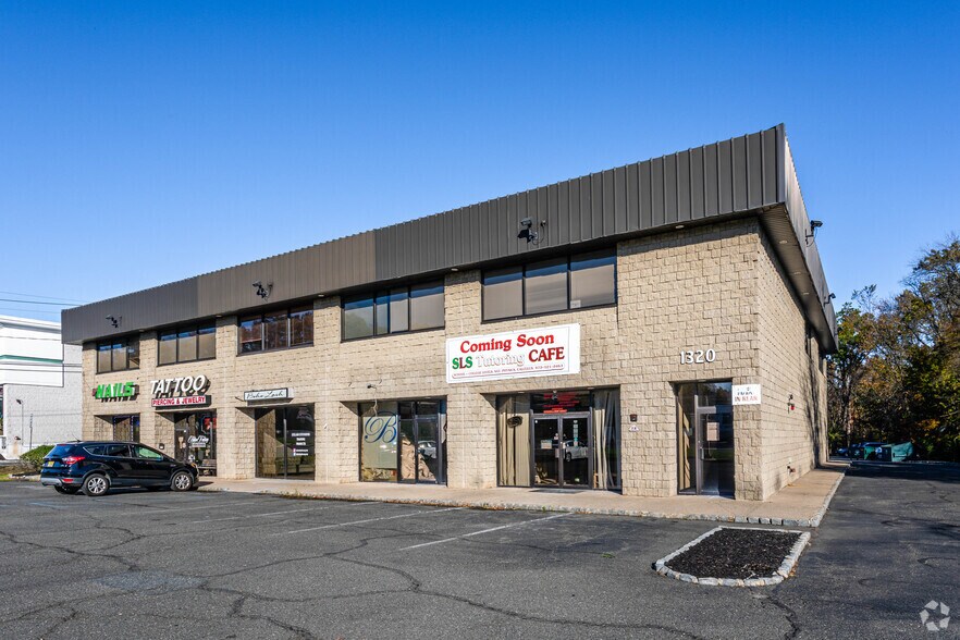 1320 State Route 23, Wayne, NJ à vendre - Photo de l’immeuble – Image 2 sur 20