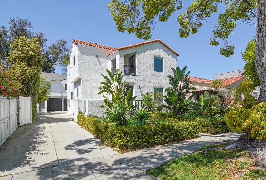 1271 S Sycamore Ave, Los Angeles, CA à vendre - Photo de l’immeuble – Image 2 sur 23