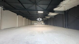 Plus de détails pour Local commercial à louer