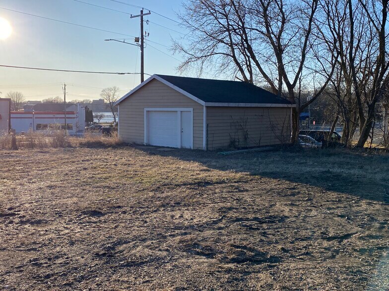 817 Marshall St, Albert Lea, MN à vendre - Photo de l’immeuble – Image 2 sur 29