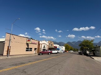 Plus de détails pour 412 Main St SW, Ronan, MT - Sports et loisirs à vendre