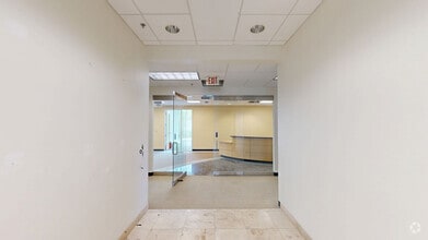 2700 SE S St, Bentonville, AR à louer Numérisation 3D Matterport– Image 1 sur 7