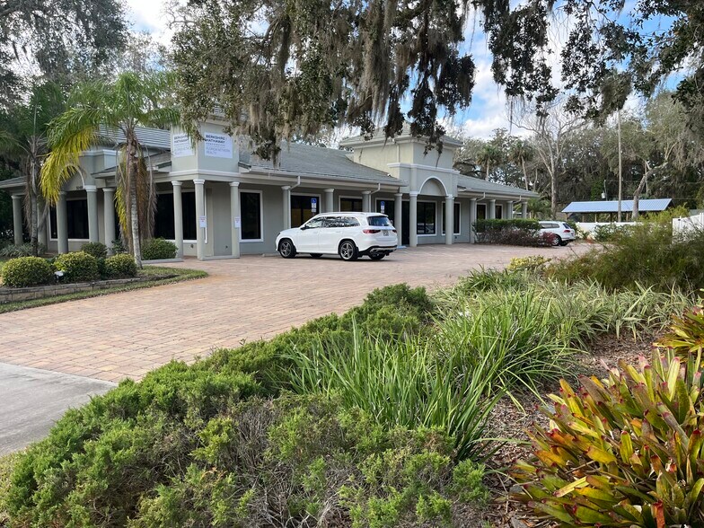 5048 N Ocean Shore Blvd, Palm Coast, FL à louer - Photo de l’immeuble – Image 3 sur 5