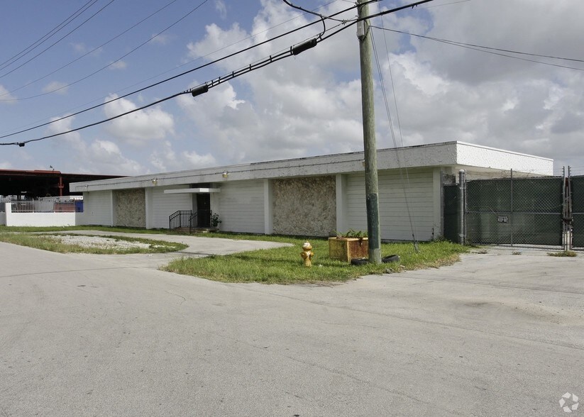 1001 NW 72nd St, Miami, FL à vendre - Photo de l’immeuble – Image 3 sur 8