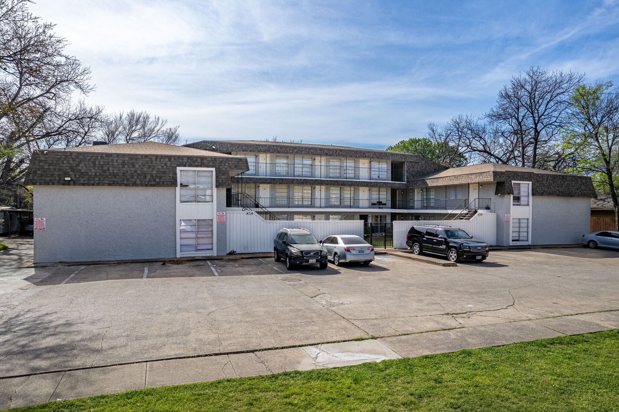4716 Sycamore St, Dallas, TX à vendre Photo de l’immeuble– Image 1 sur 13