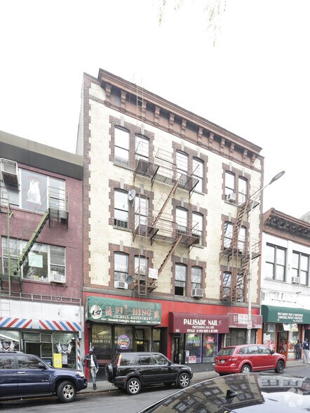 19-21 Palisade Ave, Yonkers, NY à louer - Photo principale – Image 1 sur 2